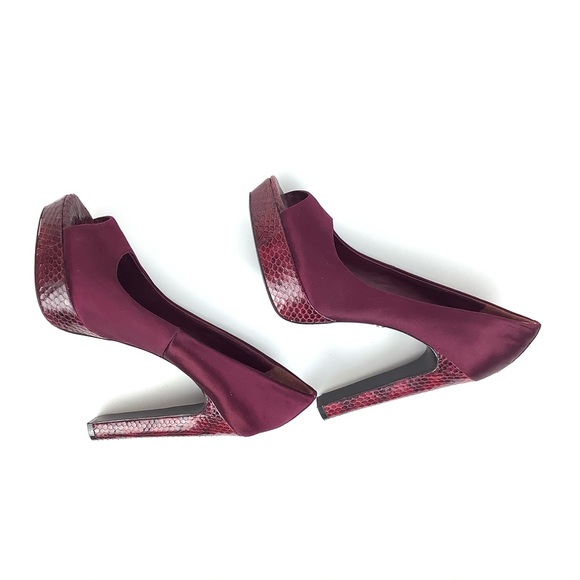 *SOLD* - Picture 7 of 16